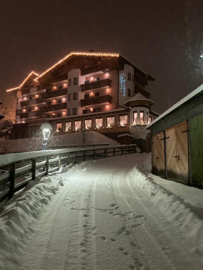 Hotel Al Prato Fiera Di Primiero Exterior photo